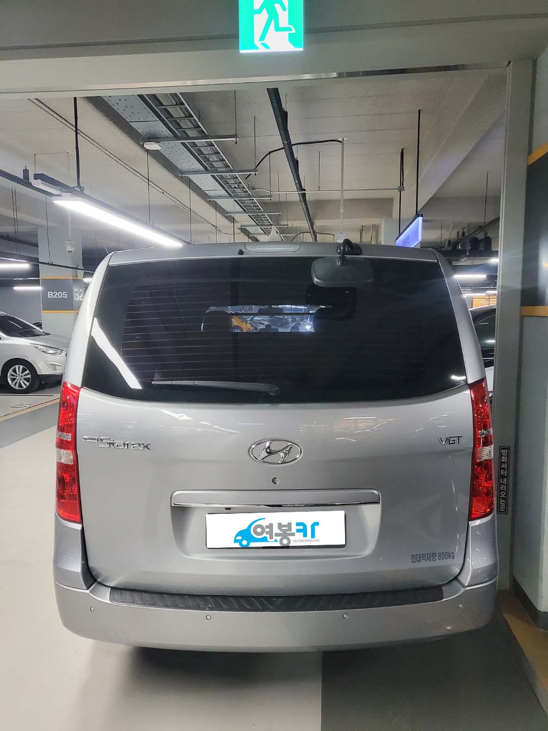 5zyvwuli305i.jpg