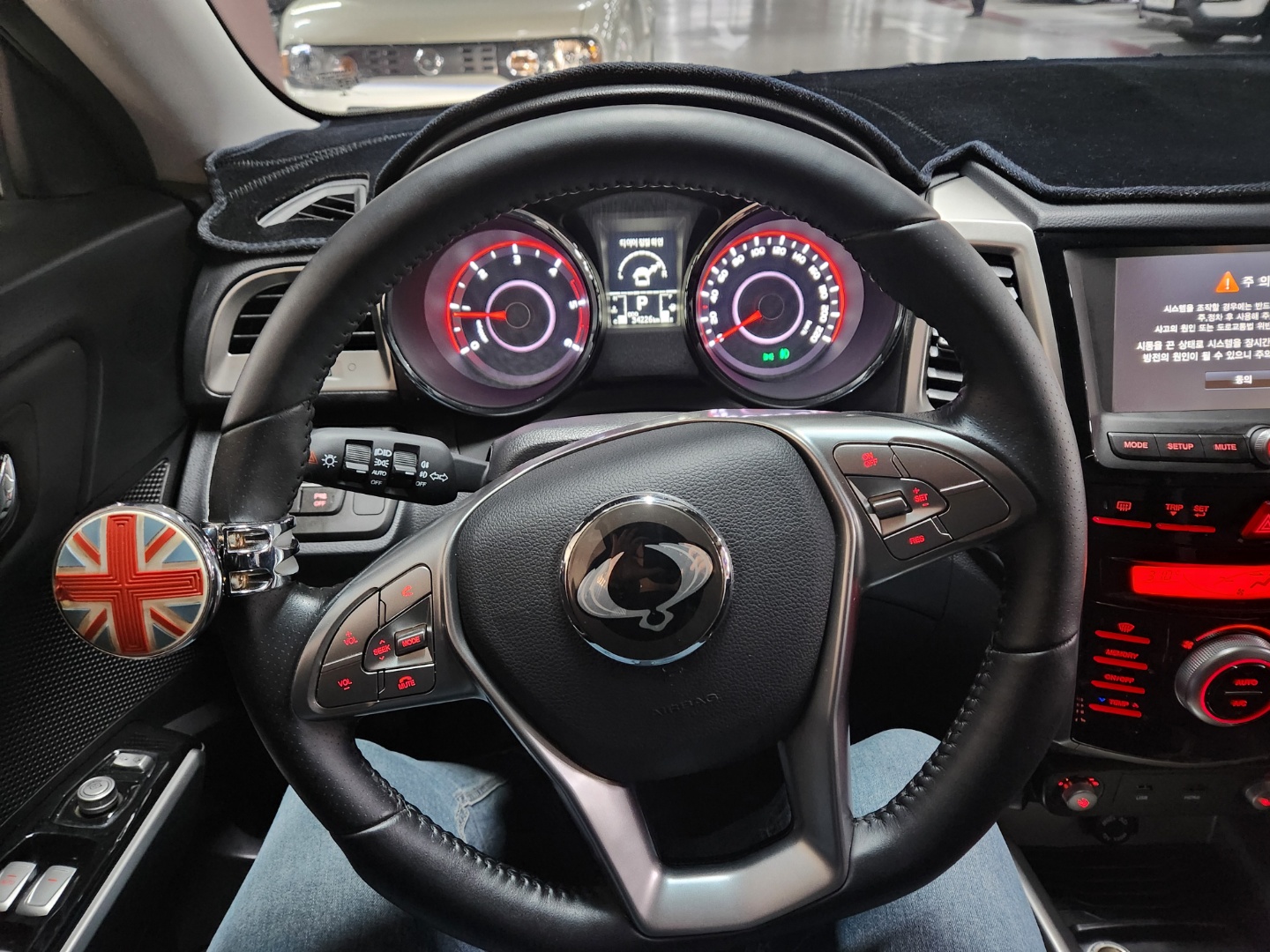 28394uhw68xu.jpg